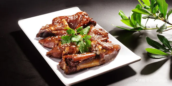 Smokey Chilli Beef with Coriander ( Wu Yi Hua Fu Branch)