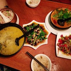 LAN MU SI YUN NA LAO DIAN YUN NA LAO DIAN User Photo