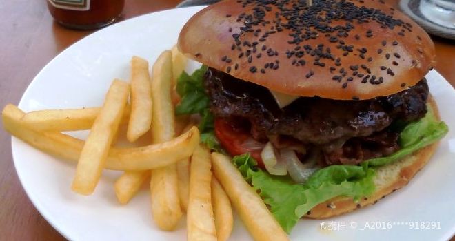 Kangaroo Bar and Burger