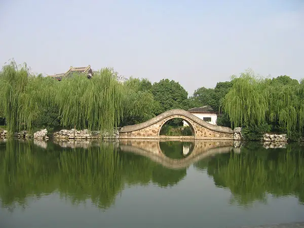 Yingyue Bridge