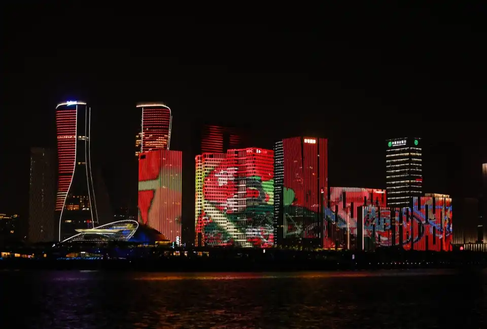 5_Qiantang River Night Cruise