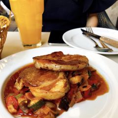 Comme Chez Soi 여행 사진