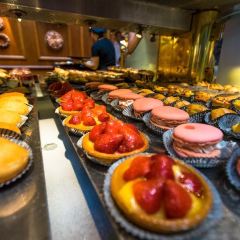 Les Grands Buffets User Photo