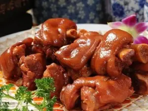 Zhangzhenniubaojiao Beef Noodles