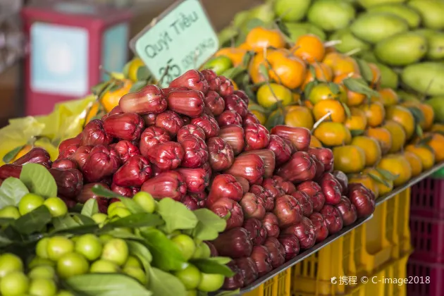 Dong Ba Market โรงแรมใกล้เคียง