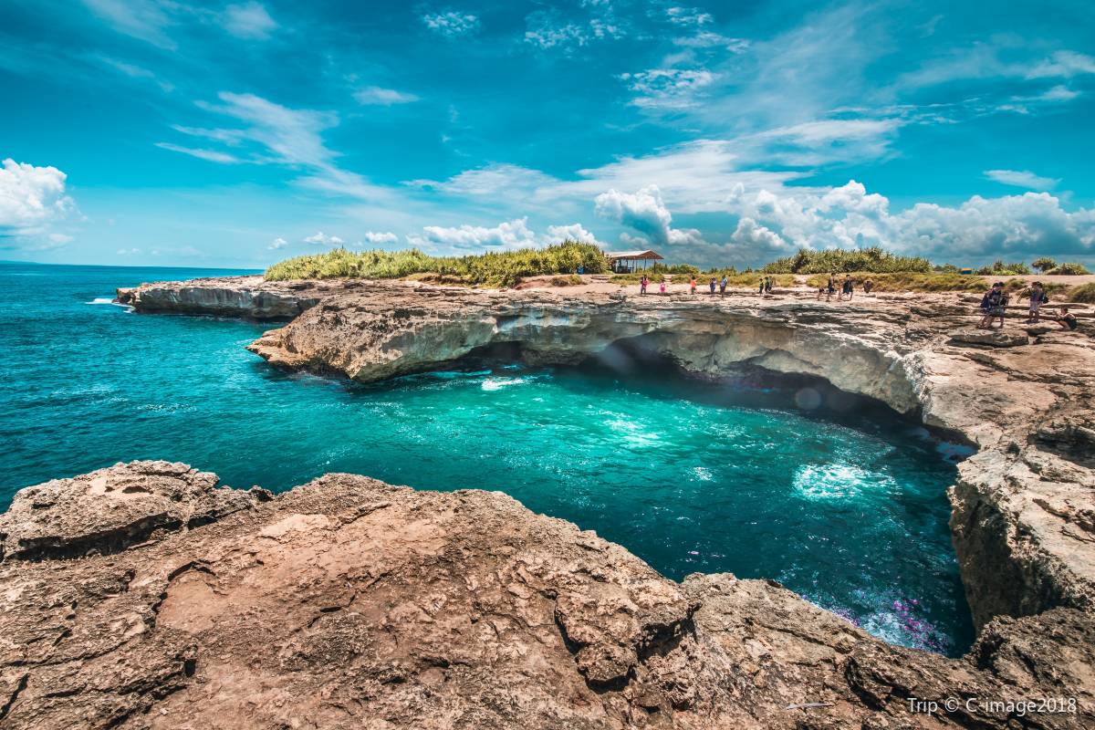 2. Tempat Hits di Bali-Nusa Lembongan