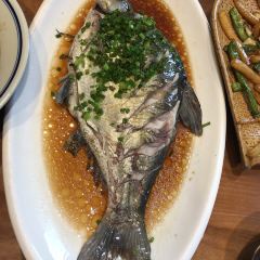 江南小叙·美食研究院(鱼街店) User Photo