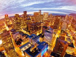 Điểm vui chơi về đêm 3 Hàng Đầu Tại Vancouver