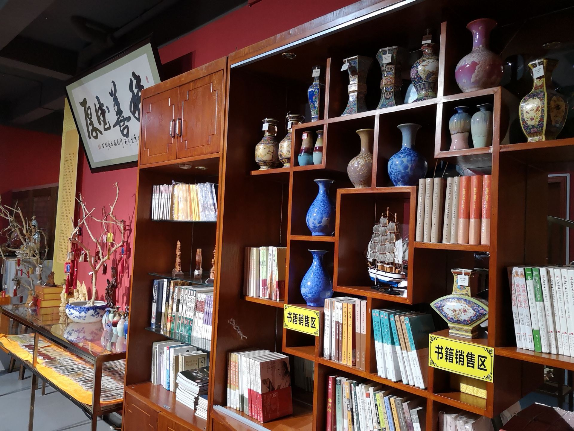 Huacheng Art Museum - 운영 시간, 후기 & 사진 [2024년] | Trip.com Huacheng Art Museum - 운영 시간, 후기 & 사진 [2024년] | Trip.com 
