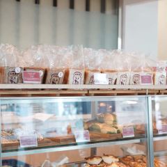 Mr Bread Bakery User Photo