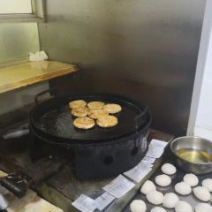 牛庄高晓山馅饼(铁西店) User Photo