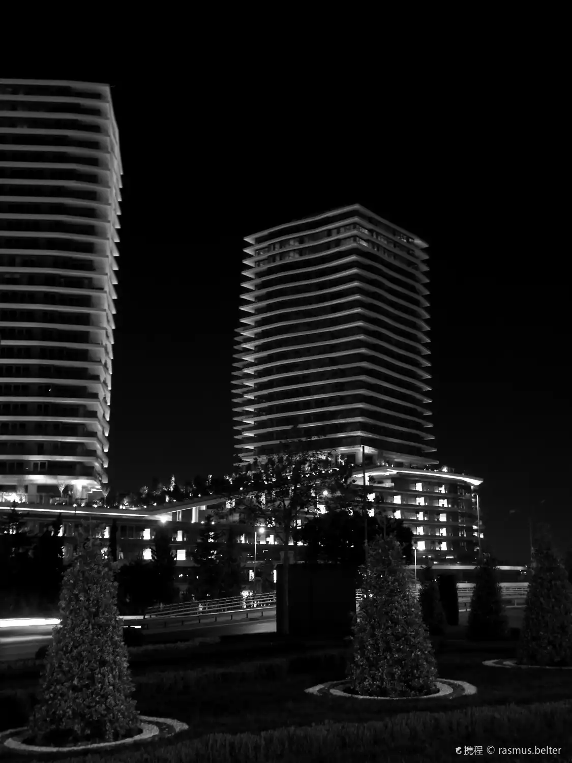 Hotels near Zorlu Center