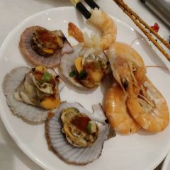 Yijiaqinmamacaikuaileshidai (zizhucanting) User Photo