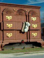 World's Largest Chest of Drawers