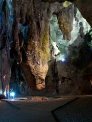 Cueva de las Calaveras