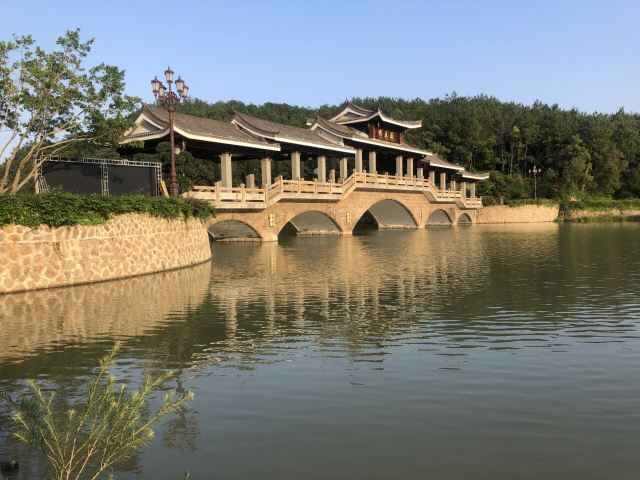 쥐룽 마을