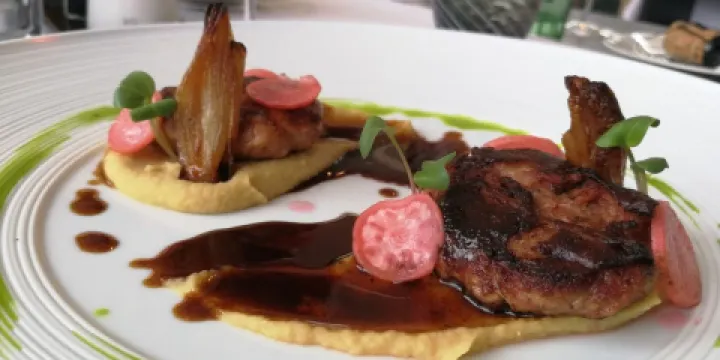 Bistro Apetit by Marin Rendic