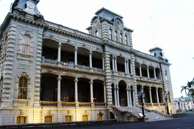 Plan A Trip to Iolani Palace in Honolulu
