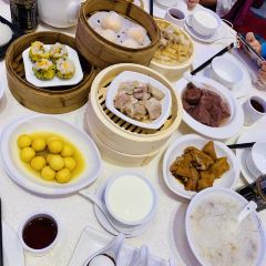 DRAGON'S RESTAURANT User Photo