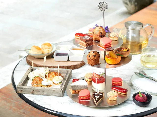 Travel Like An Aristocrat—A Guide to Thai Afternoon Tea