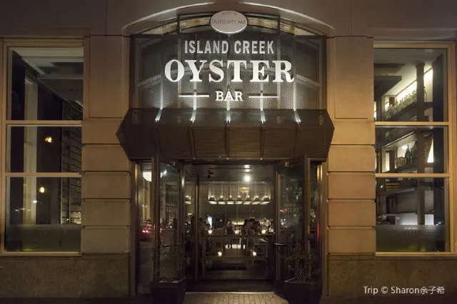 10 Best Places for Oysters in Boston