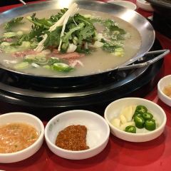 Manjok Ohyang Jokbal(Dongdaemun Branch) User Photo