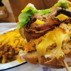 Longboards Laidback Eatery & Bar User Photo