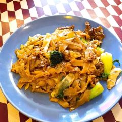 Tuk Tuk Noodle Thai User Photo