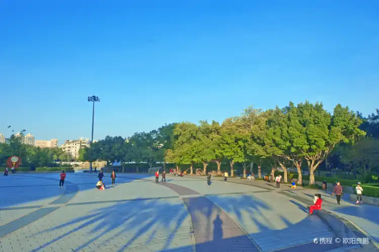 Hotels near Xiapu Binjiang Park