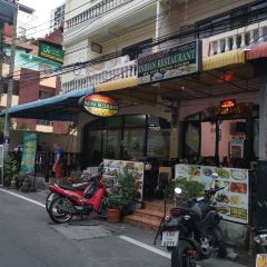 Everest Indian Restaurant User Photo