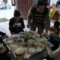安吉人家·一鼎鲜土菜馆 User Photo
