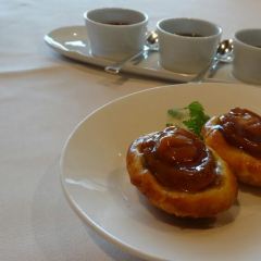 LUNG KING HEEN User Photo