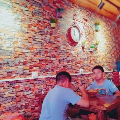 XIANG CUN NONG GU FEN MIAN GUAN ZHOU MEI XIAO CHI DIAN User Photo