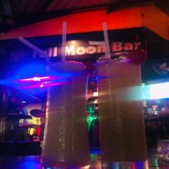 Full Moon Bar and Restaurant User Photo
