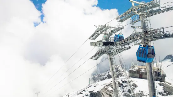 Yulong Snow Mountain Cableway