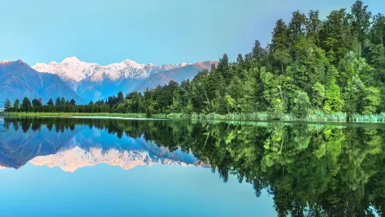 Lake Matheson