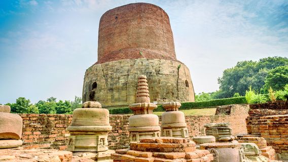 Dhamekh Stupa
