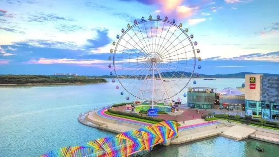 The Qingdao Eye Ferris wheel