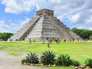 El Castillo