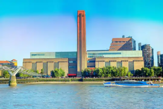 鄰近泰特現代藝術館的酒店