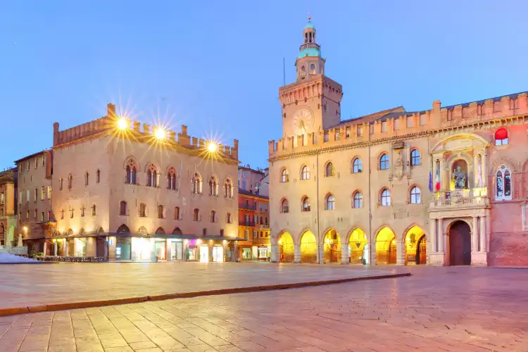 Hotels near Palazzo D'Accursio