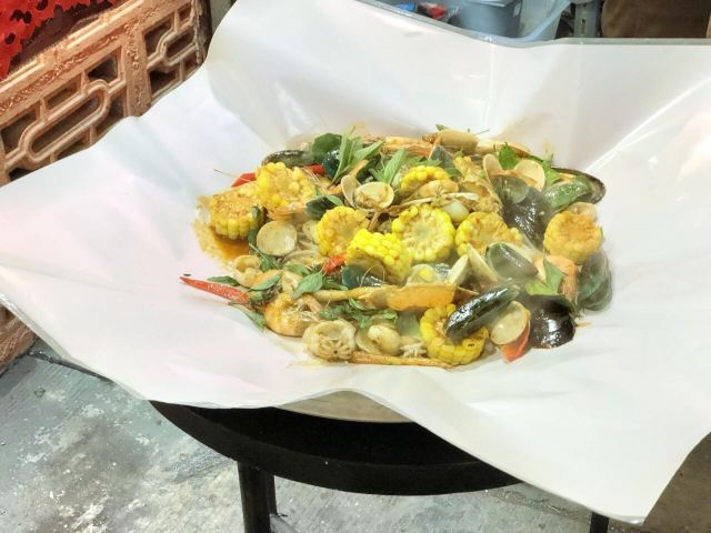 플런 루디 야시장