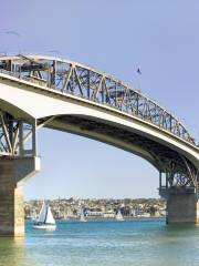 Pont du port d'Auckland