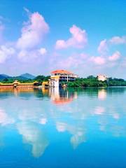 Chengbi Lake