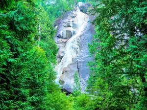 Parque Provincial Shannon Falls