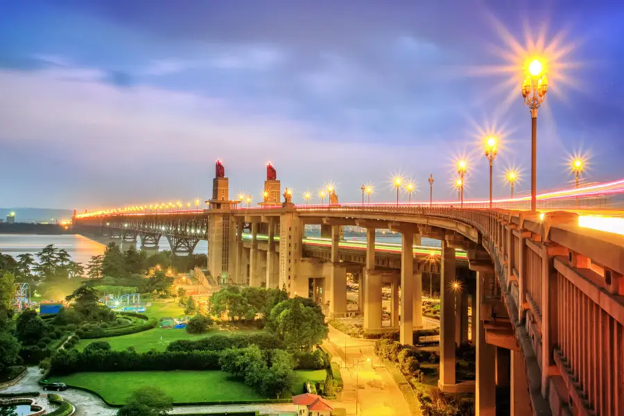 Nanjing Yangtze River Bridge