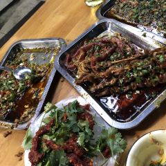 生牛肉猪鼻筋(学府花园店) User Photo