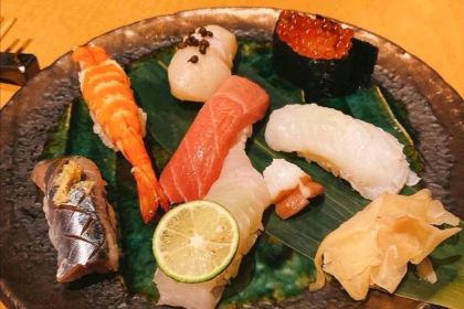 Dining Room – Sushi