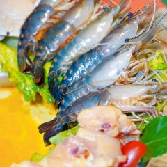 Queen·Cheuk Yuet User Photo