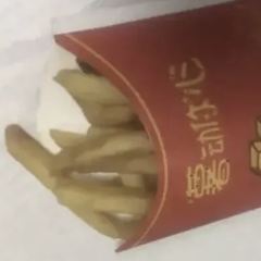华莱士·全鸡汉堡(华丽港店) User Photo